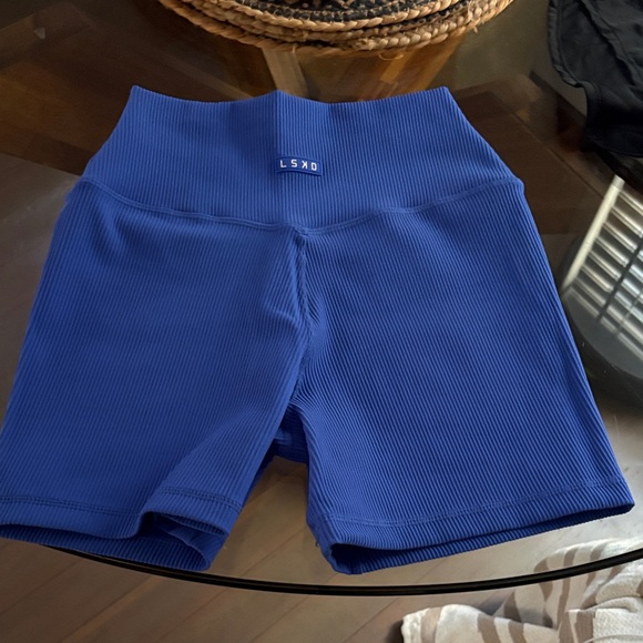 Blue Bella - Picture 1 of 3